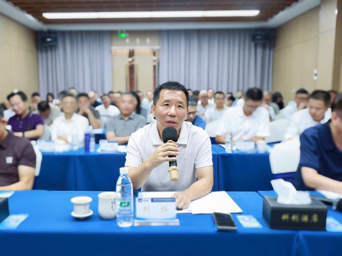 上海龙宇数据股份有限公司副总经理程裕辞职