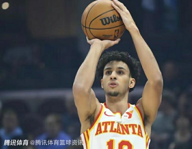 新秀榜:卡斯尔持续领跑 里萨谢超越威尔斯升至次席