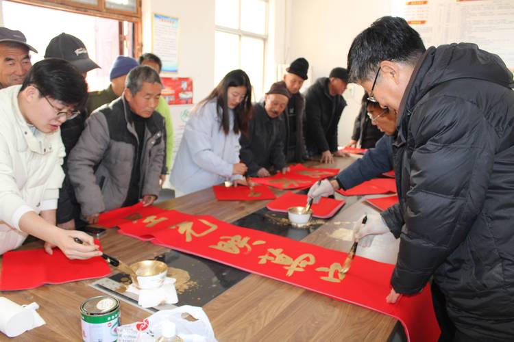 「新春走基层」新春迎“新村” 搬进新家过新年