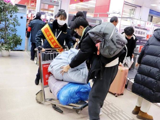 铁路等部门积极保障旅客新春假期顺畅出行