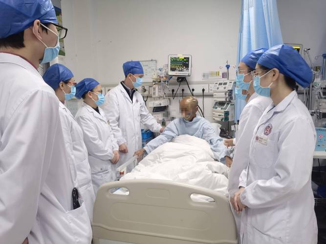 海南一女子被鱼咬了一下竟住进ICU,跟这种细菌有关→