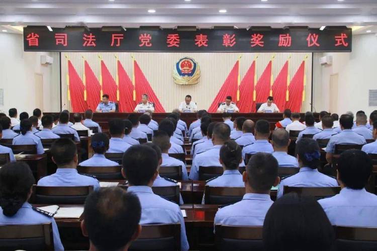 青海推进爱警暖警工作提质增效