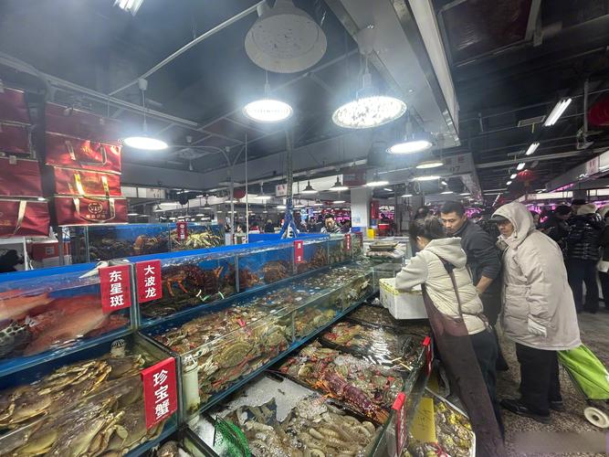 新发地市场3000多名商户留守春节保供