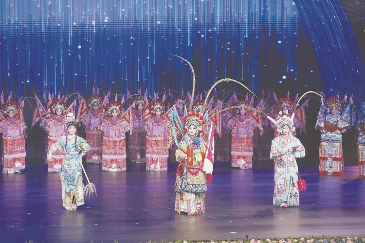 “青春黄梅”唤醒热爱