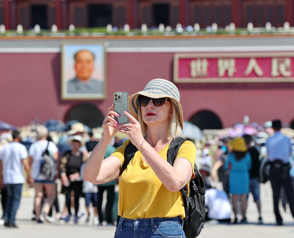 在国门口岸感受China Travel热度