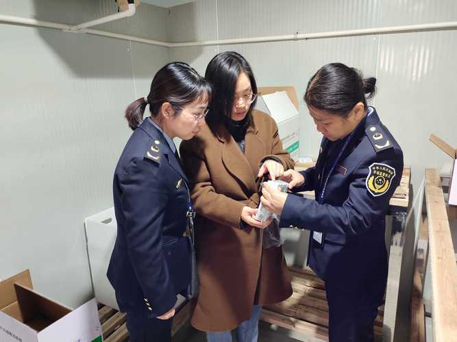 海南省药监局部署“双节”期间药品监管工作