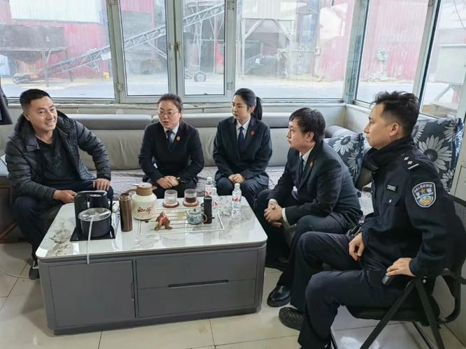 法官走访进企业护航助发展