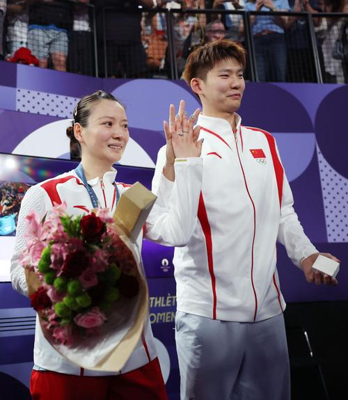 黄雅琼说收到求婚非常惊喜