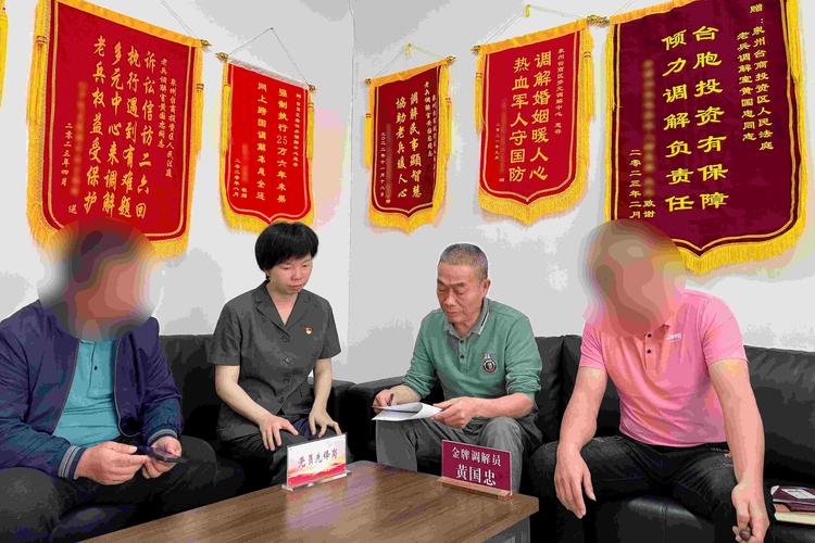 云县民警普法宣传平息一对夫妻“家务事”获好评