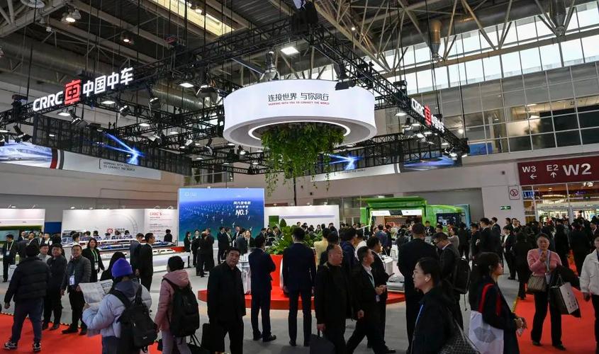 呈现最新技术、产品等 第二届链博会首次设置先进制造链展区