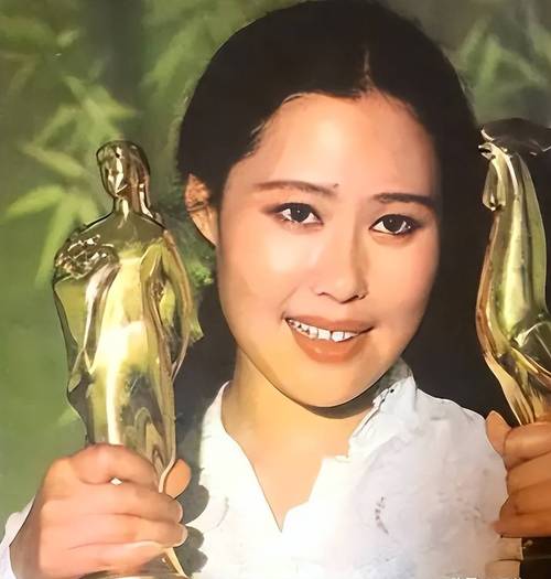 著名女演员去世,“老外丈夫”走后她捐出养老金,为这项事业作出重要贡献!