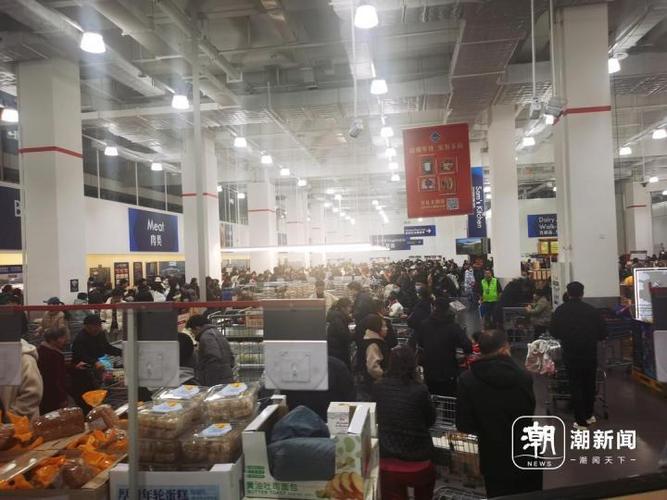 排队1小时!杭州人突击买年货,爆款都靠抢