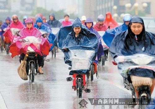 广西壮族自治区武宣县发布雷雨大风黄色预警_1