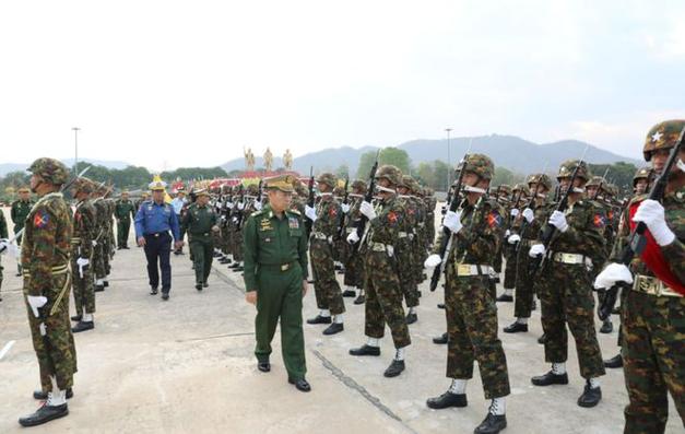 缅甸举行第79届建军节阅兵仪式