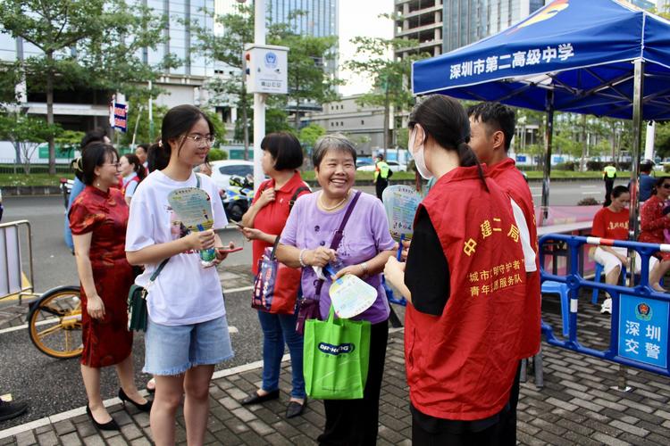 海南多家爱心企业开展高考志愿服务 同心助考 为梦护航