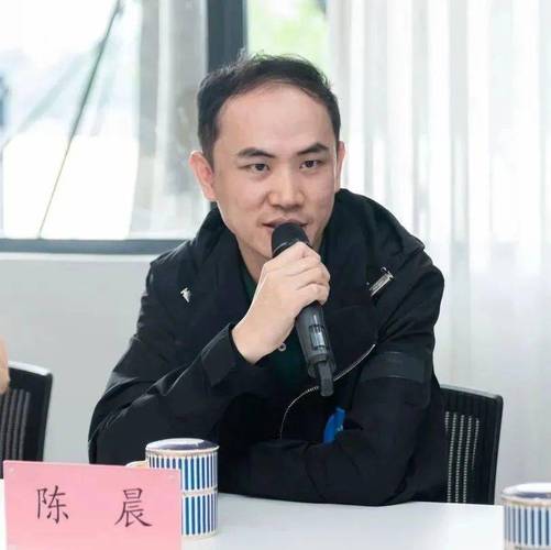 张家港广大特材股份有限公司副总经理钟为义辞职