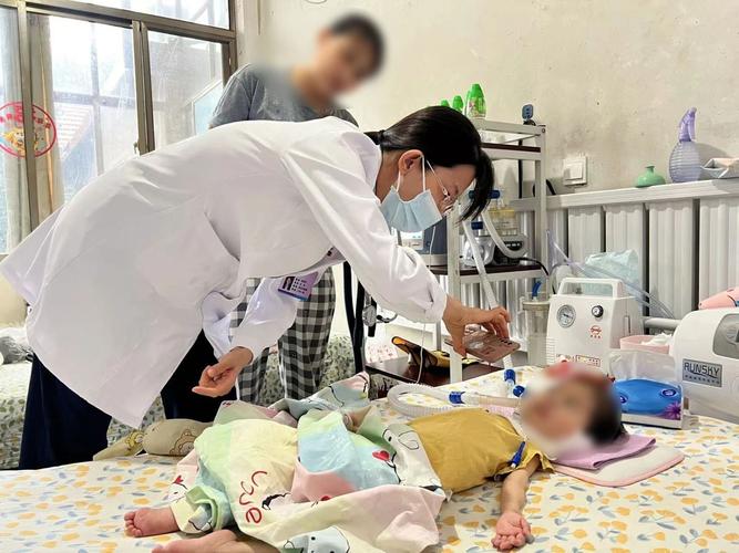 颍上200多人合力救助重症患儿