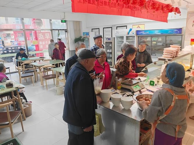 山东探索“老年食堂”长效运营路径 解决老年人“食”事