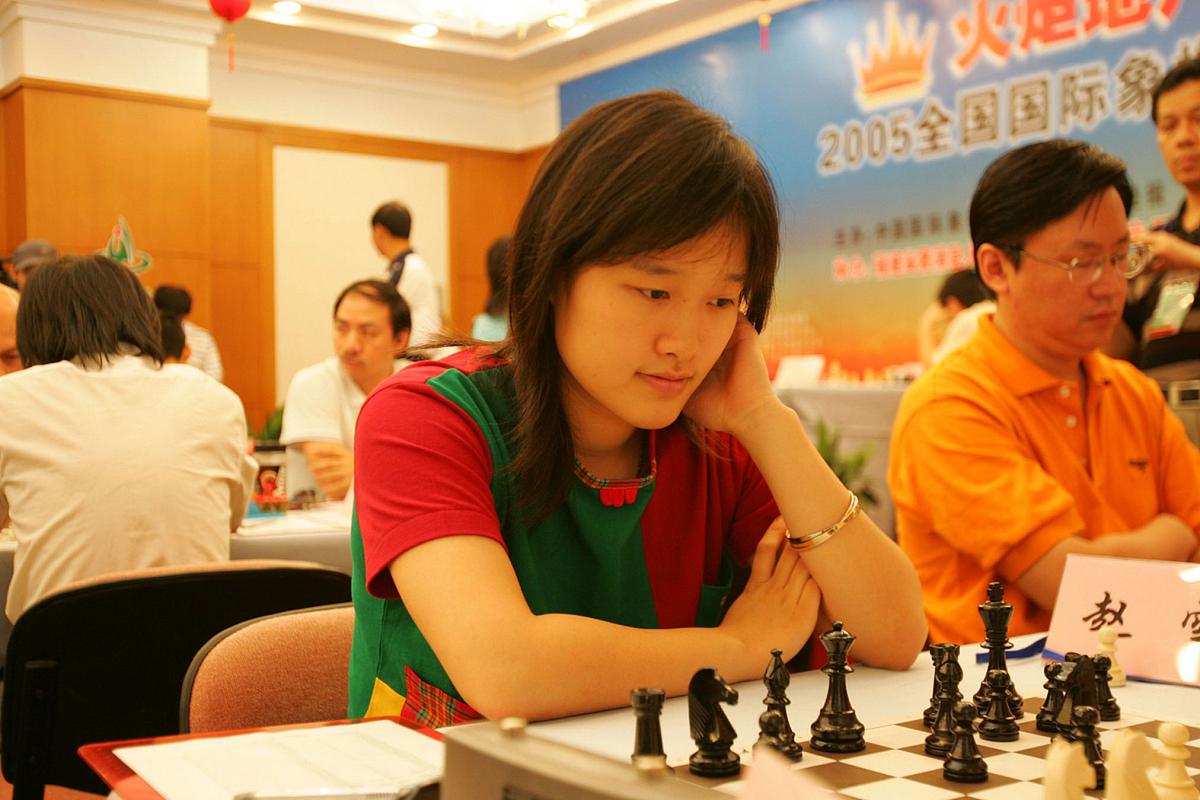 首届中国国际象棋棋王赛开赛 “世界棋王”丁立人复出参赛